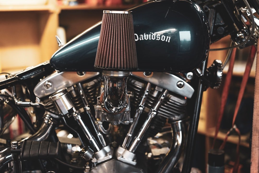 a close up of a motorcycle engine with the name davidson on it