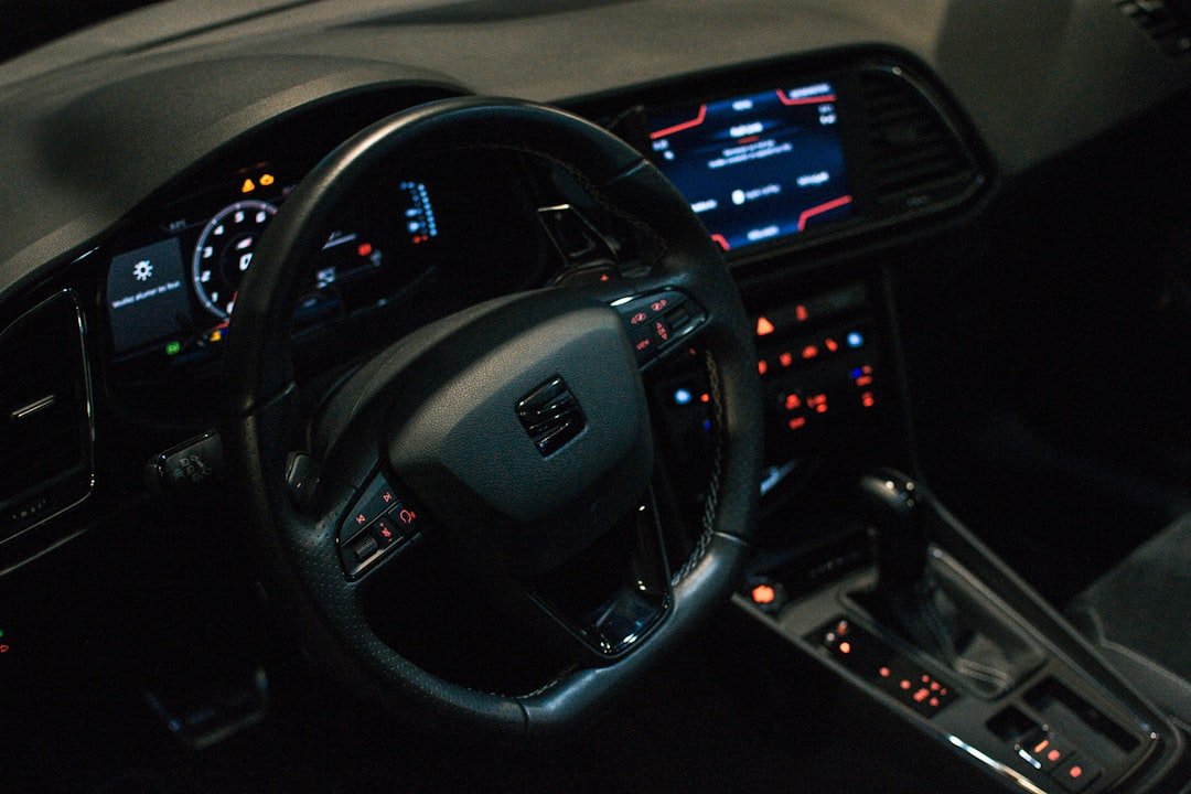 black honda car steering wheel